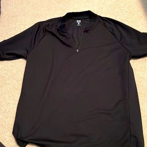 Uniqlo Men’s quarter zip Theory T shirt